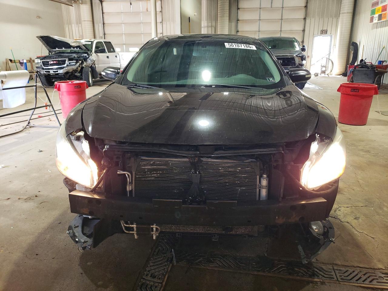 2010 Nissan Maxima 3.5 S - Фото 5
