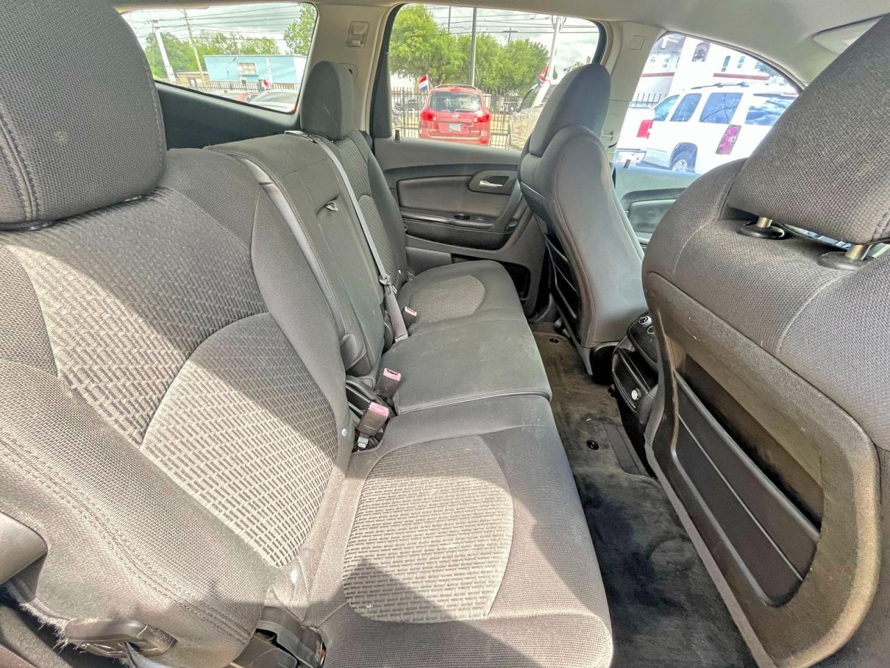 2009 Chevrolet Traverse Lt - Image 6