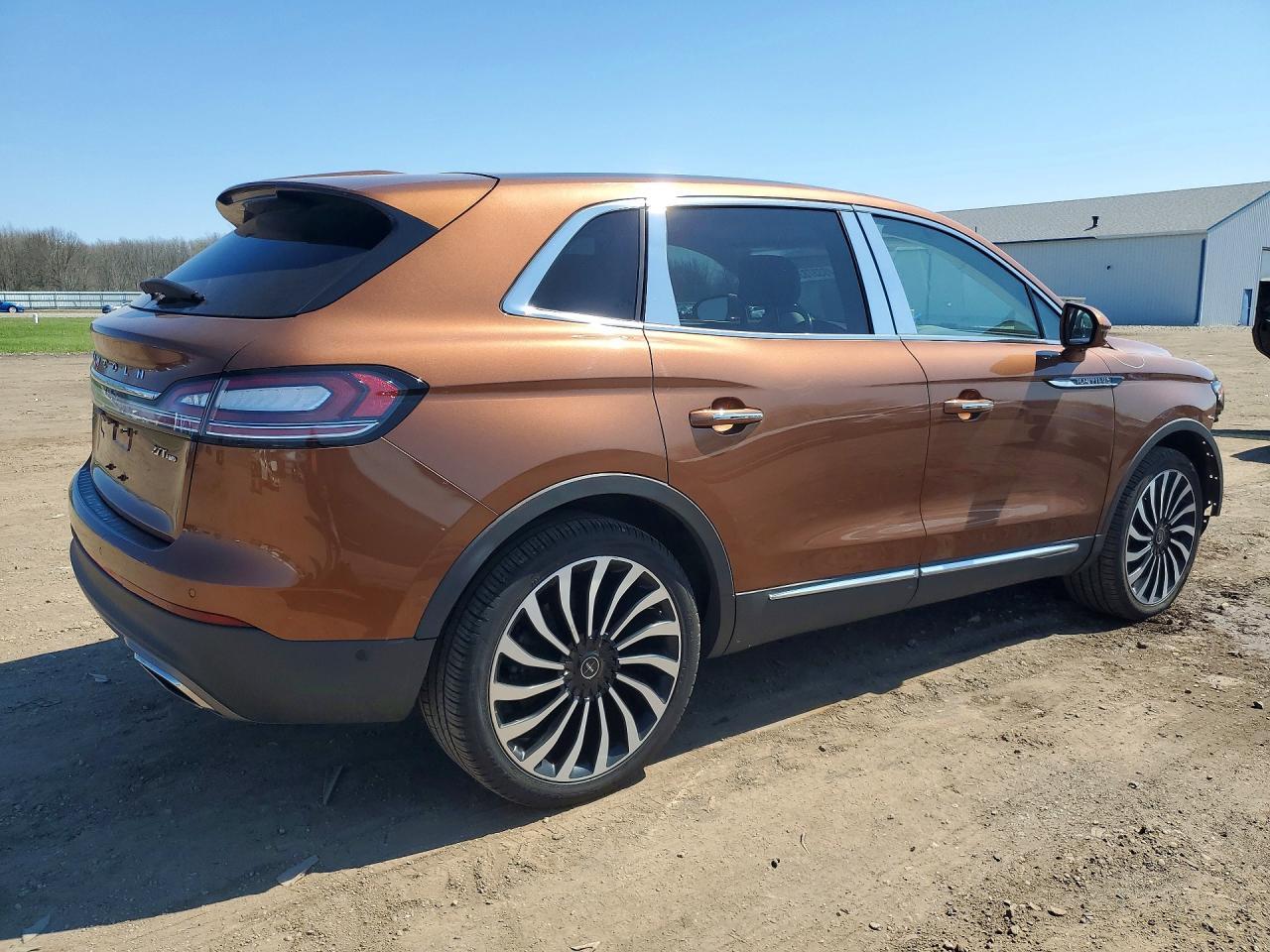 2019 Lincoln Nautilus Black Label - Фото 3