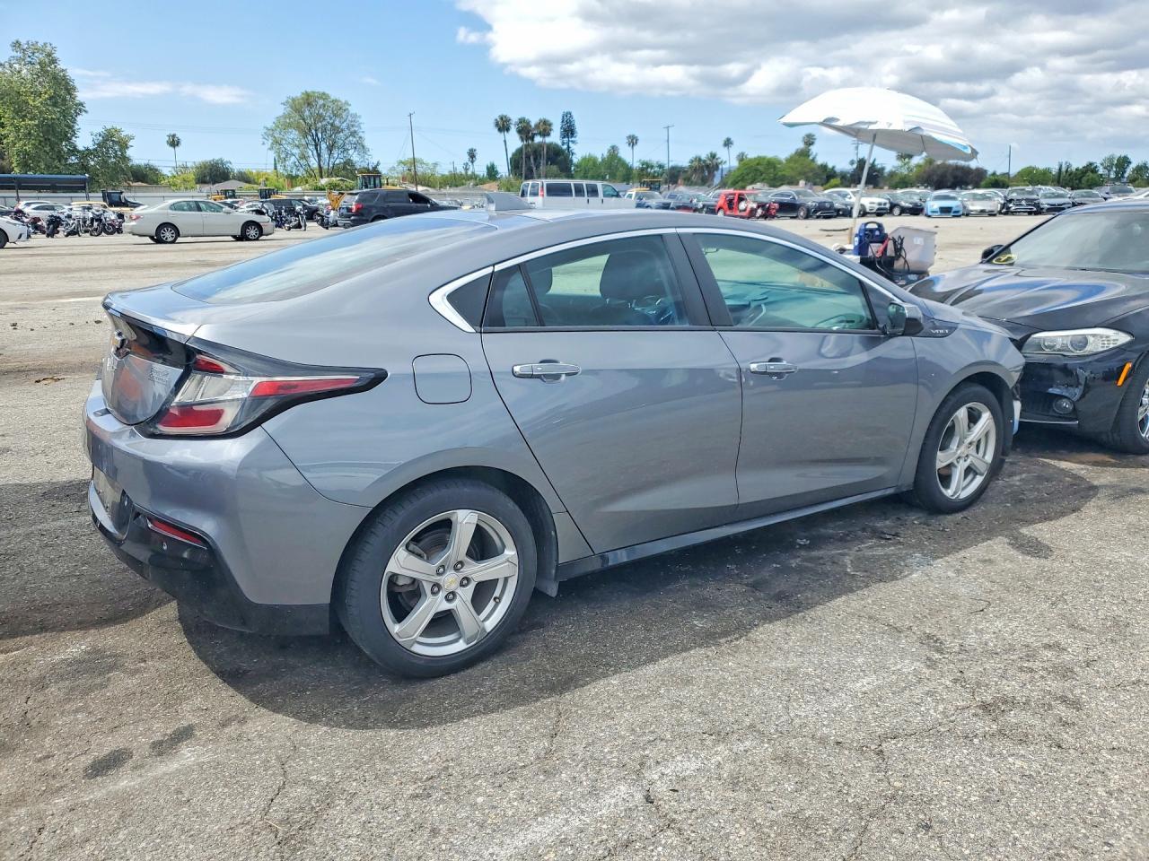 2018 Chevrolet Volt Lt - Фото 3