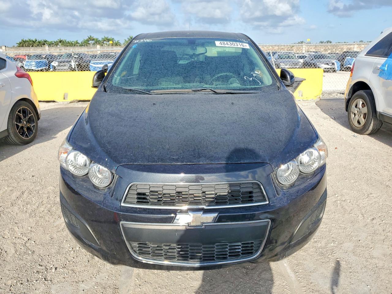 2015 Chevrolet Sonic Lt - Image 5
