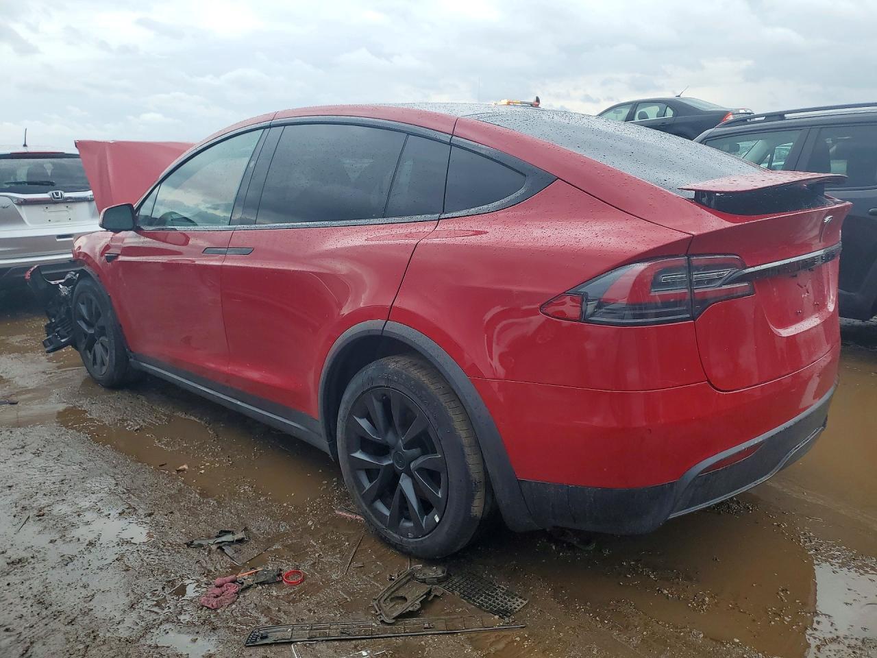 2021 Tesla Model X - Фото 2