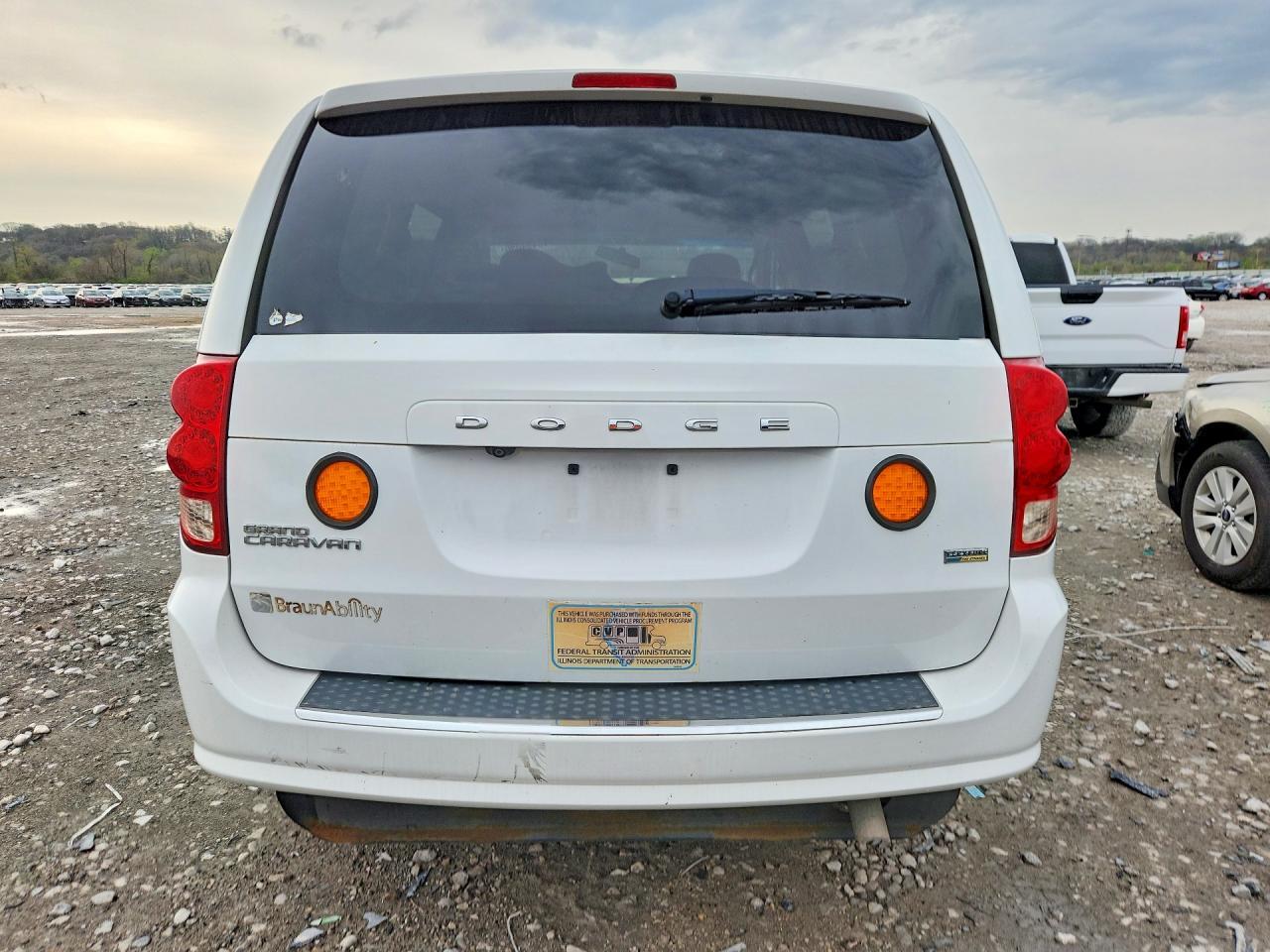2017 Dodge Grand Caravan Se - Фото 6