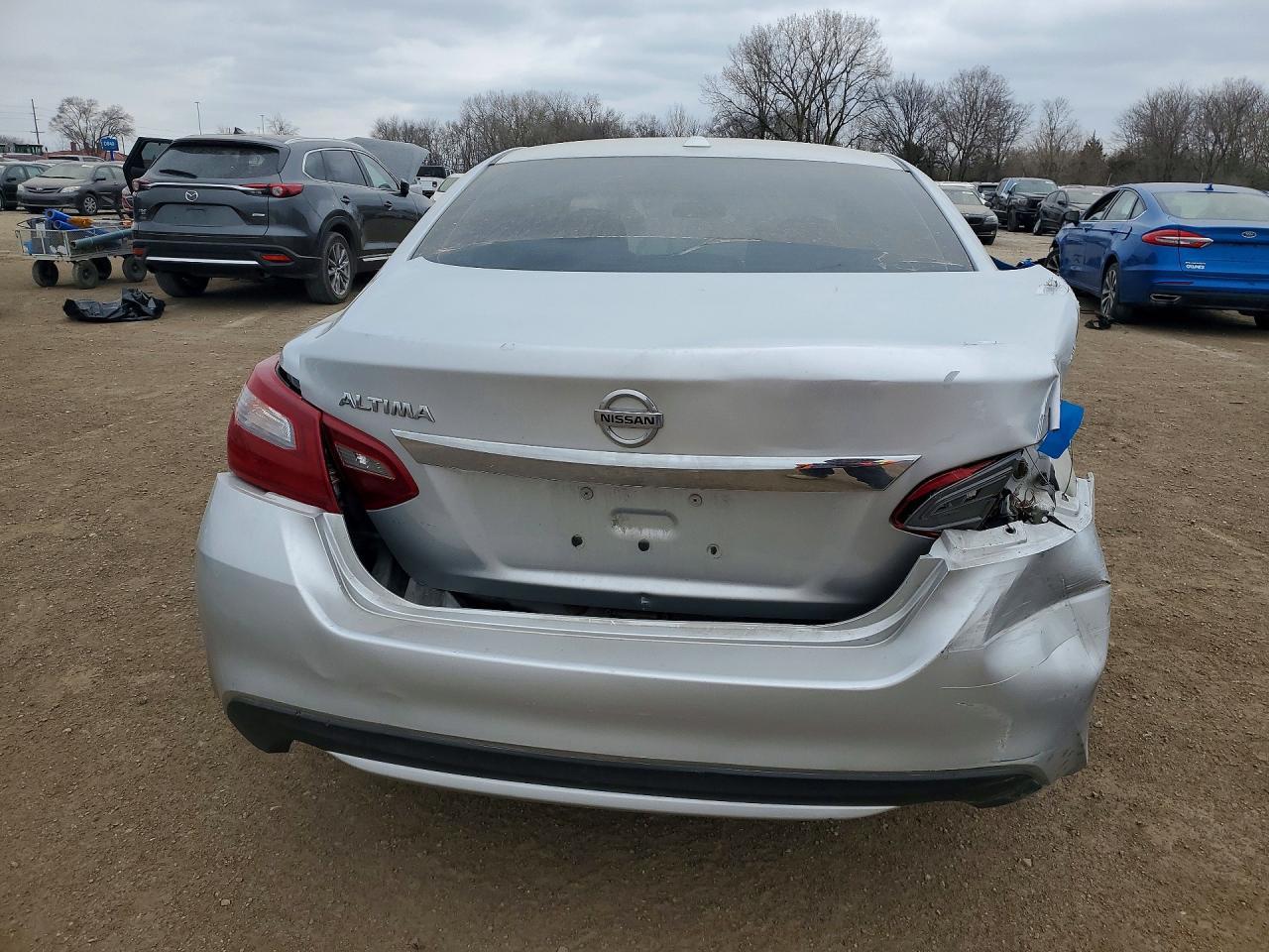 2018 Nissan Altima 2.5 Sv - Фото 6