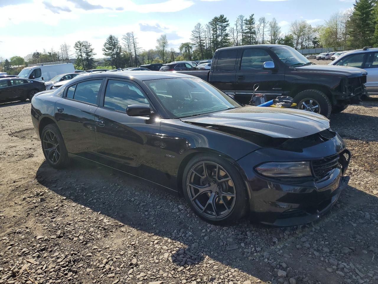 2015 Dodge Charger R - Фото 4