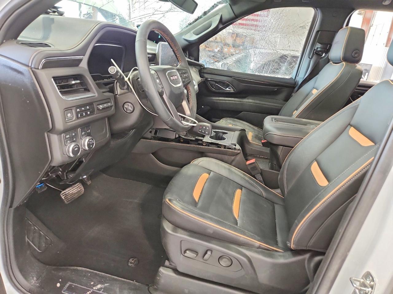 2024 GMC Yukon Xl K1500 At4 - Image 7