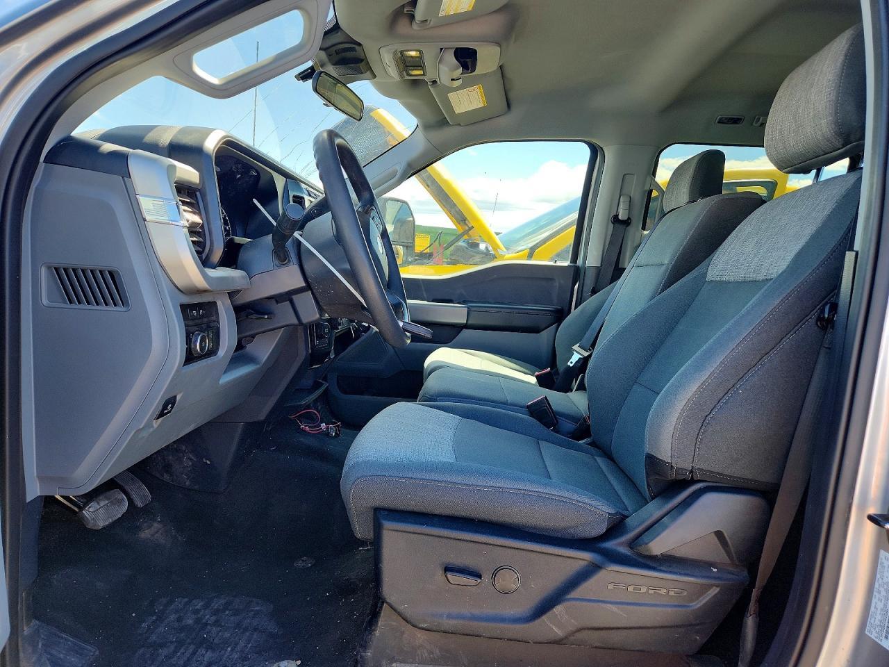 2024 Ford F250 Super Duty - Фото 7