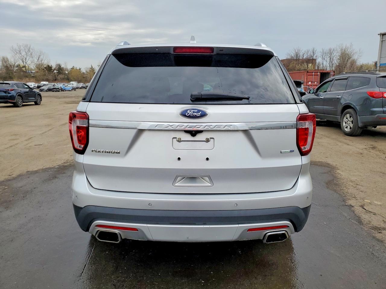 2017 Ford Explorer Platinum - Фото 6