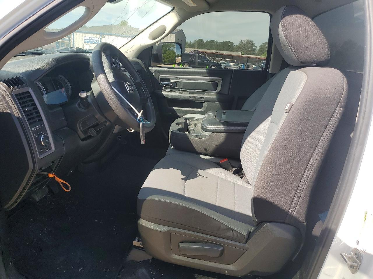 2023 Ram 1500 Classic Tradesman - Фото 7