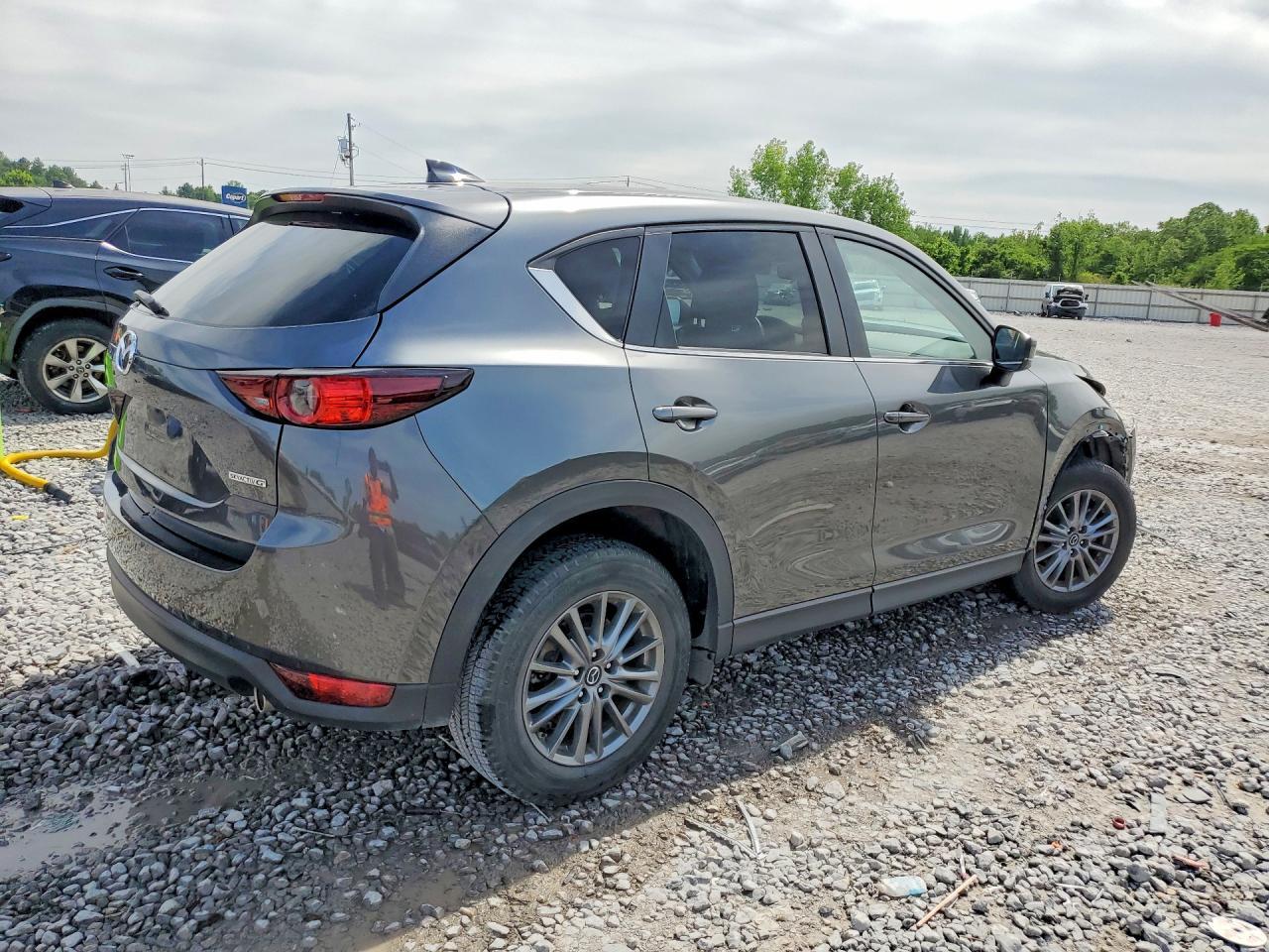 2021 Mazda Cx-5 Touring - Image 3