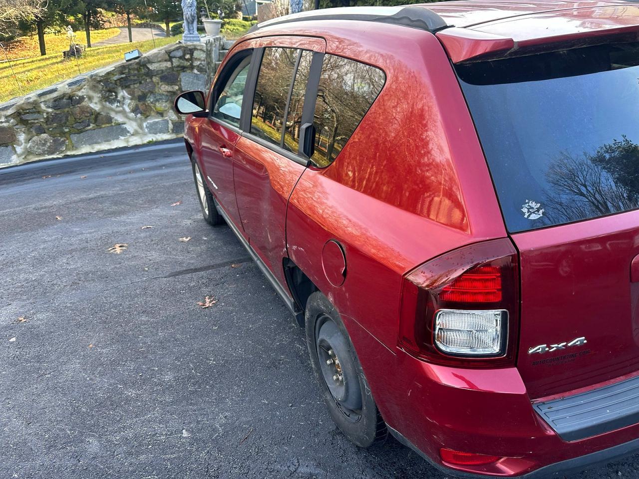 2015 Jeep Compass Latitude - Image 3