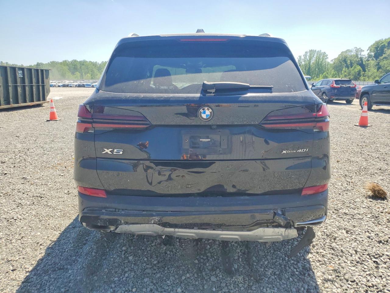 2024 BMW X5 xDrive40I - Image 6