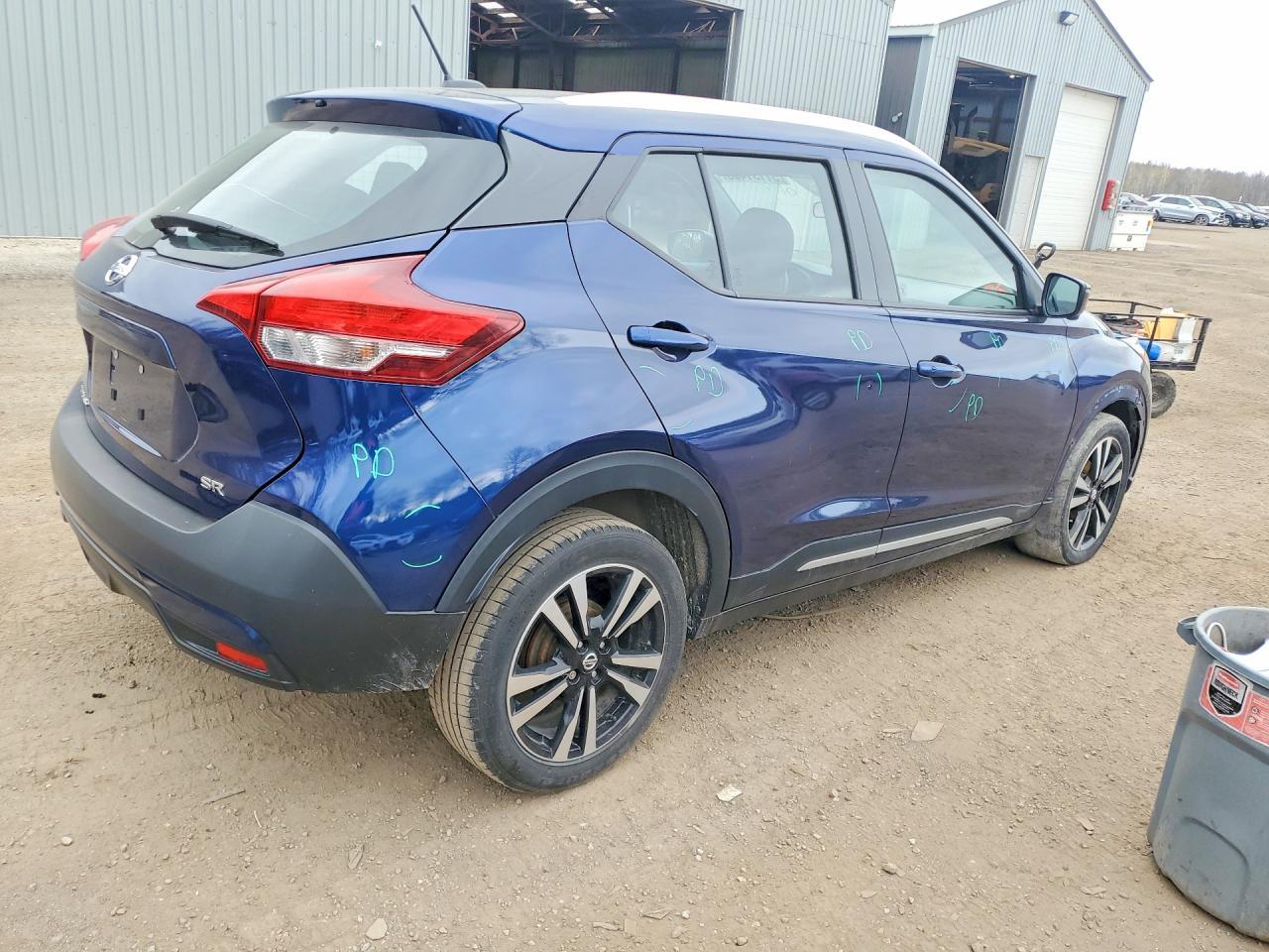 2019 Nissan Kicks S - Image 3