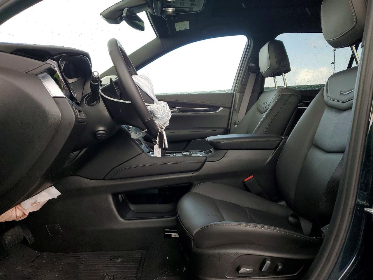 2025 Cadillac Xt6 Premium Luxury - Image 7