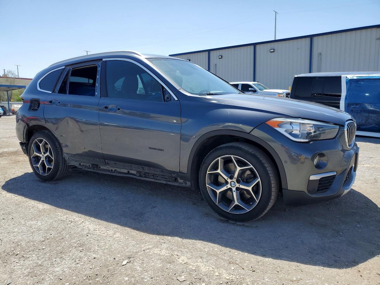 2017 BMW X1 Sdrive28I - Image 4