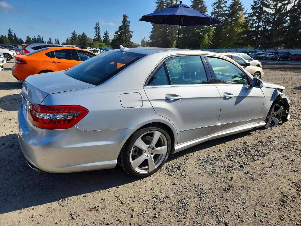 2011 Mercedes-Benz E 350 - Image 3