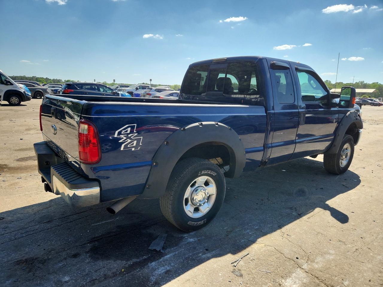 2012 Ford F250 Super Duty - Фото 3