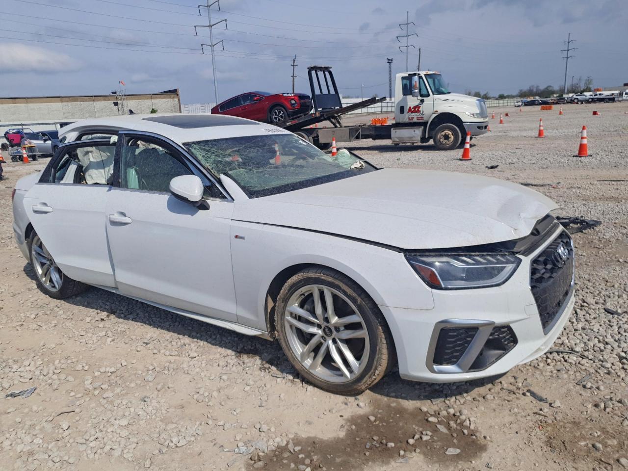 2022 Audi A4 Premium Plus 45 - Фото 4