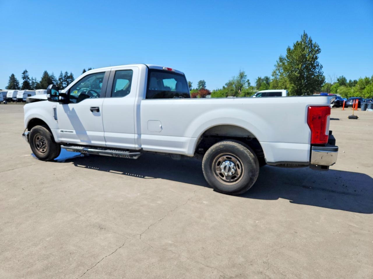 2019 Ford F250 Super Duty - Image 2