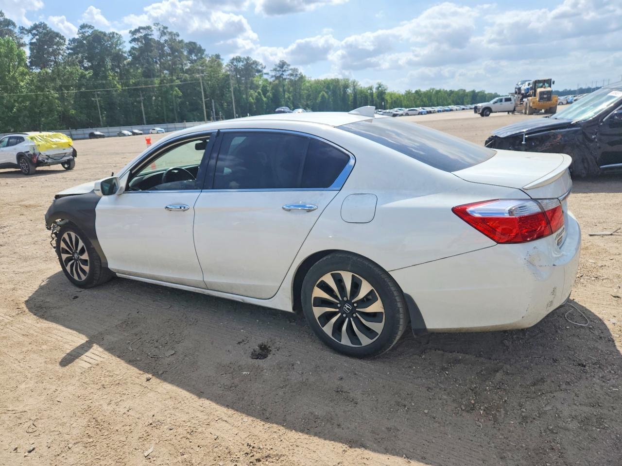 2015 Honda Accord - Image 2
