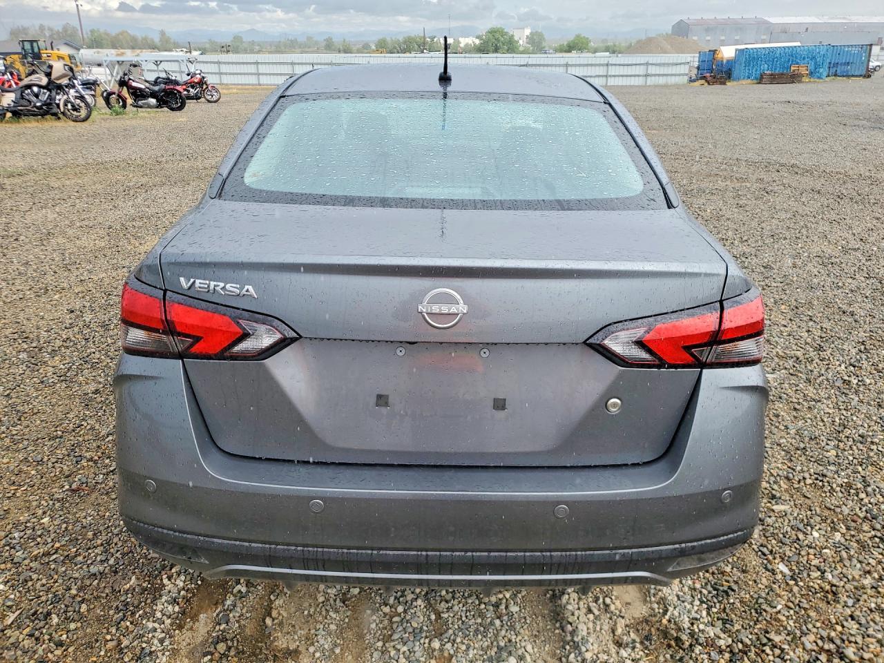 2025 Nissan Versa S - Фото 6
