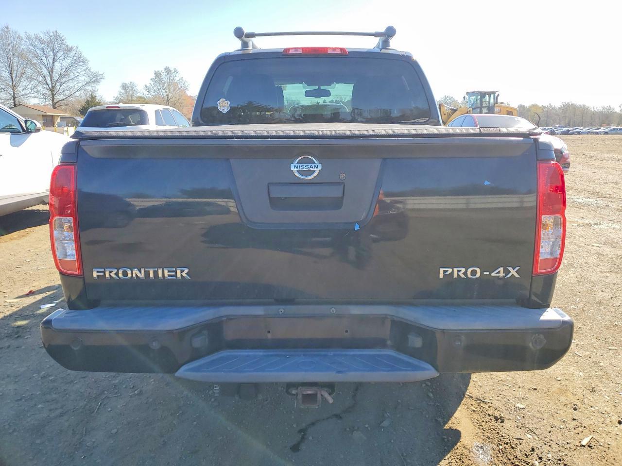 2017 Nissan Frontier Pro-4X - Image 6