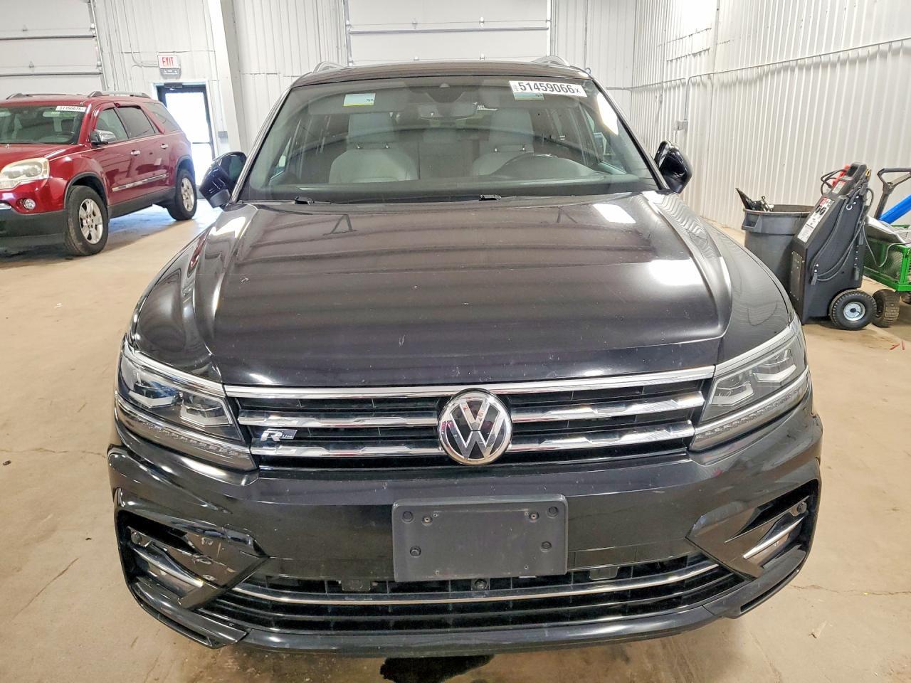 2020 Volkswagen Tiguan Sel Premium R-Line - Image 5