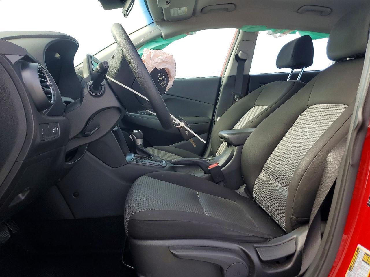 2021 Hyundai Kona Se - Фото 7
