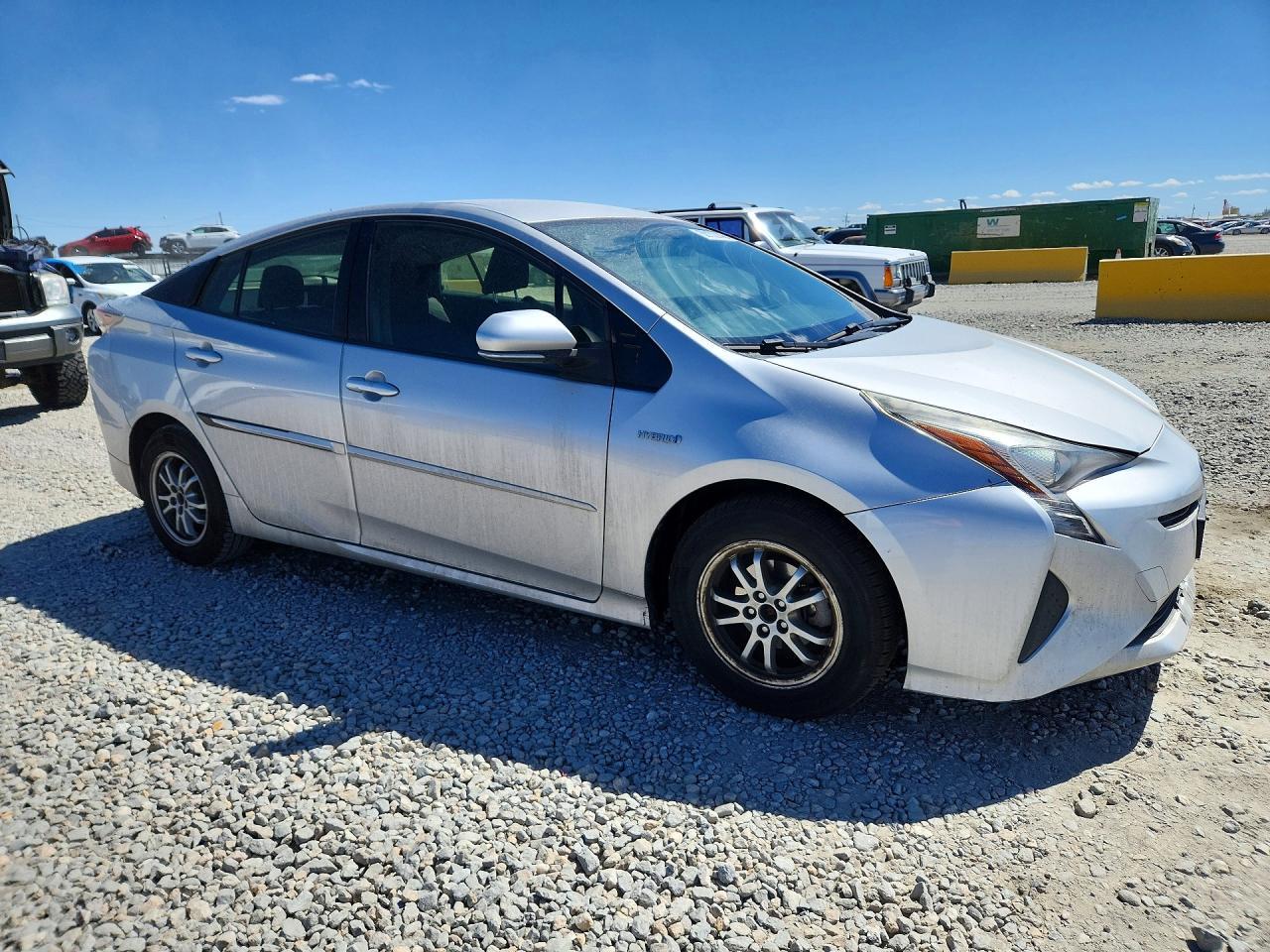 2016 Toyota Prius Two - Фото 4