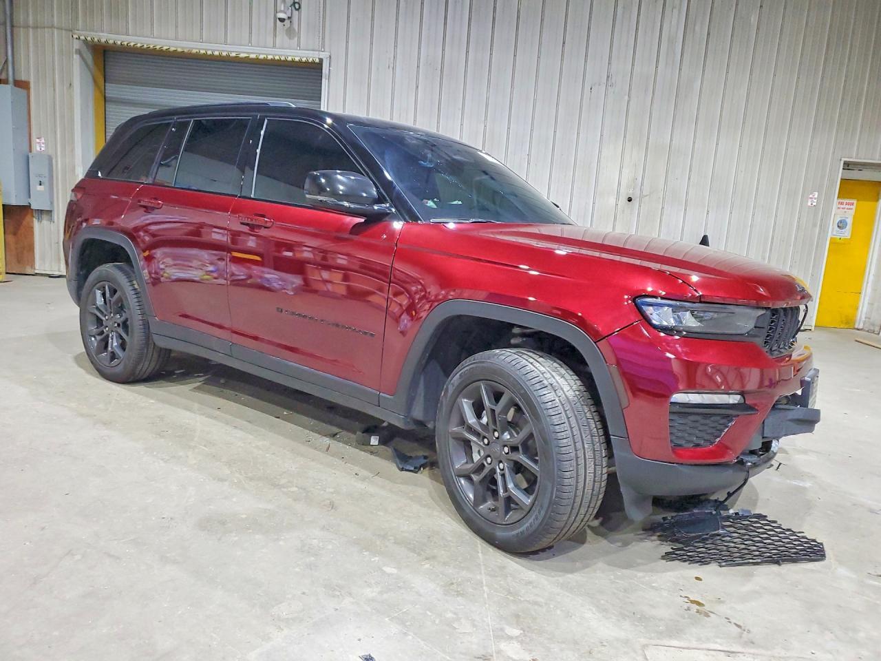 2025 Jeep Grand Cherokee Limited - Image 4