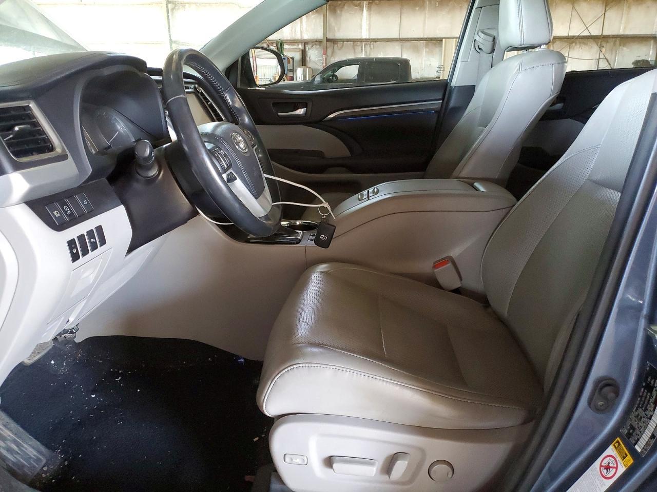 2018 Toyota Highlander Limited - Image 7