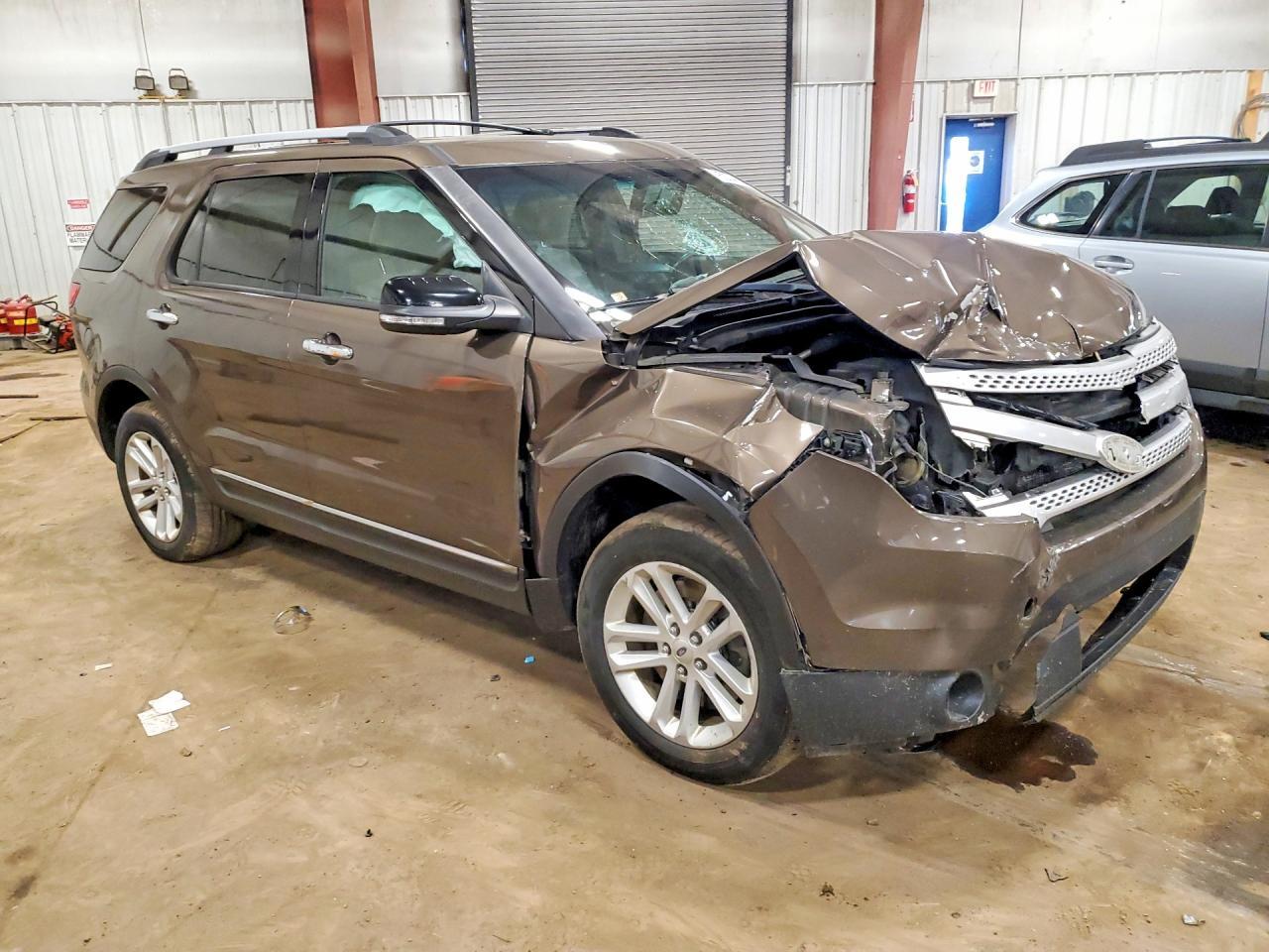 2015 Ford Explorer Xlt - Image 4