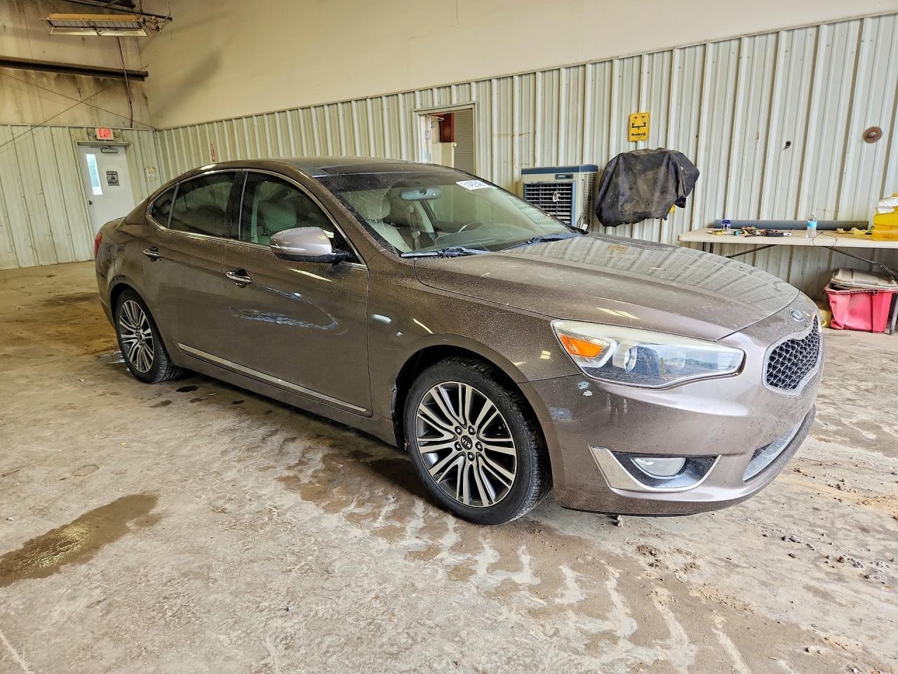 2015 Kia Cadenza Premium - Image 4