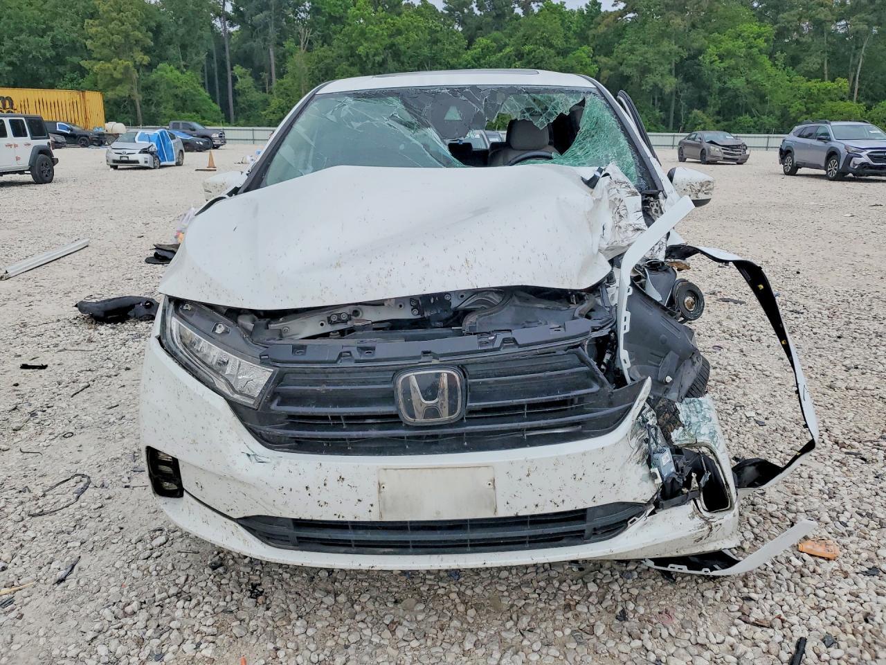 2022 Honda Odyssey Touring - Фото 5