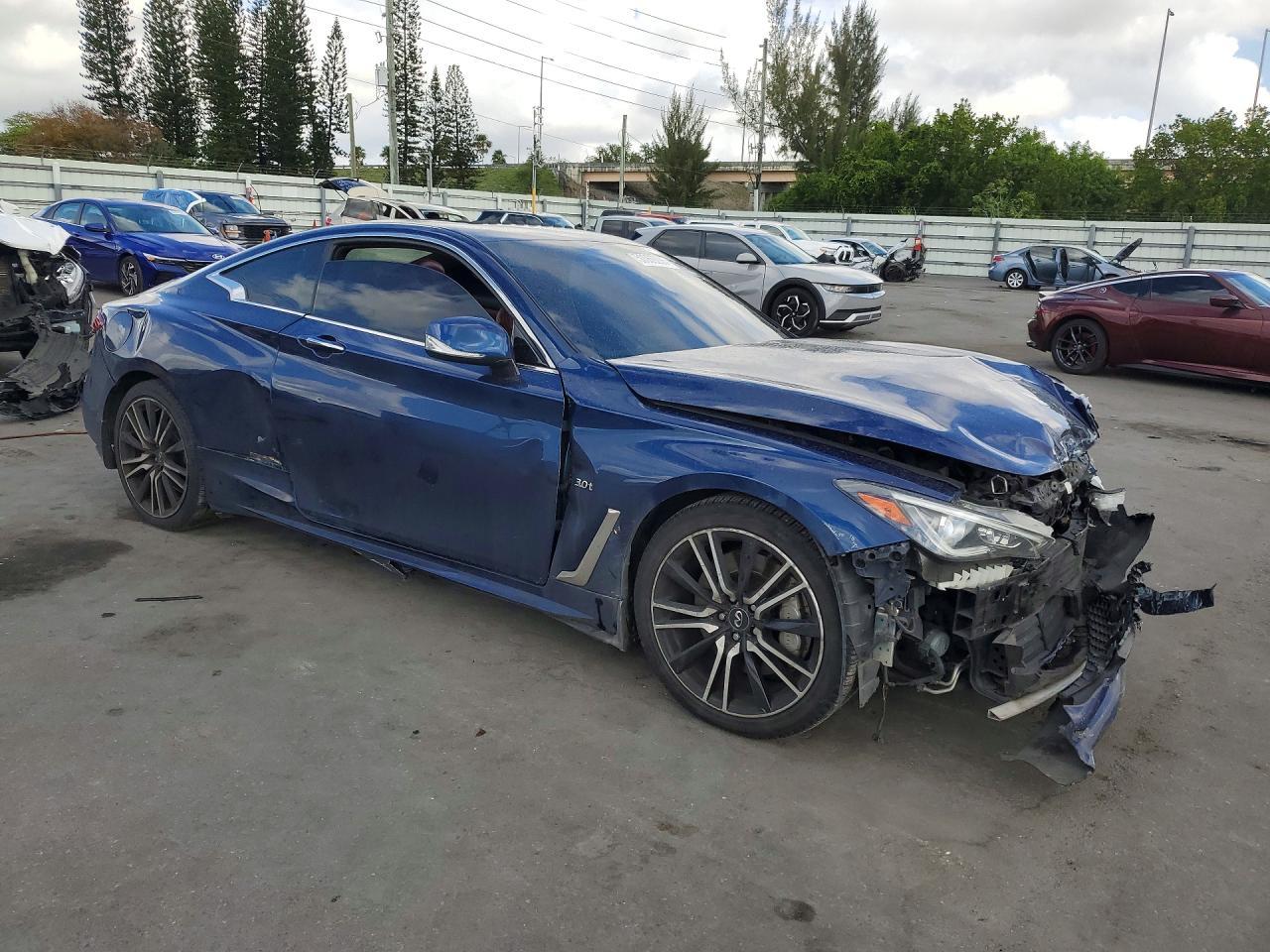 2018 Infiniti Q60 3.0T Sport - Image 4