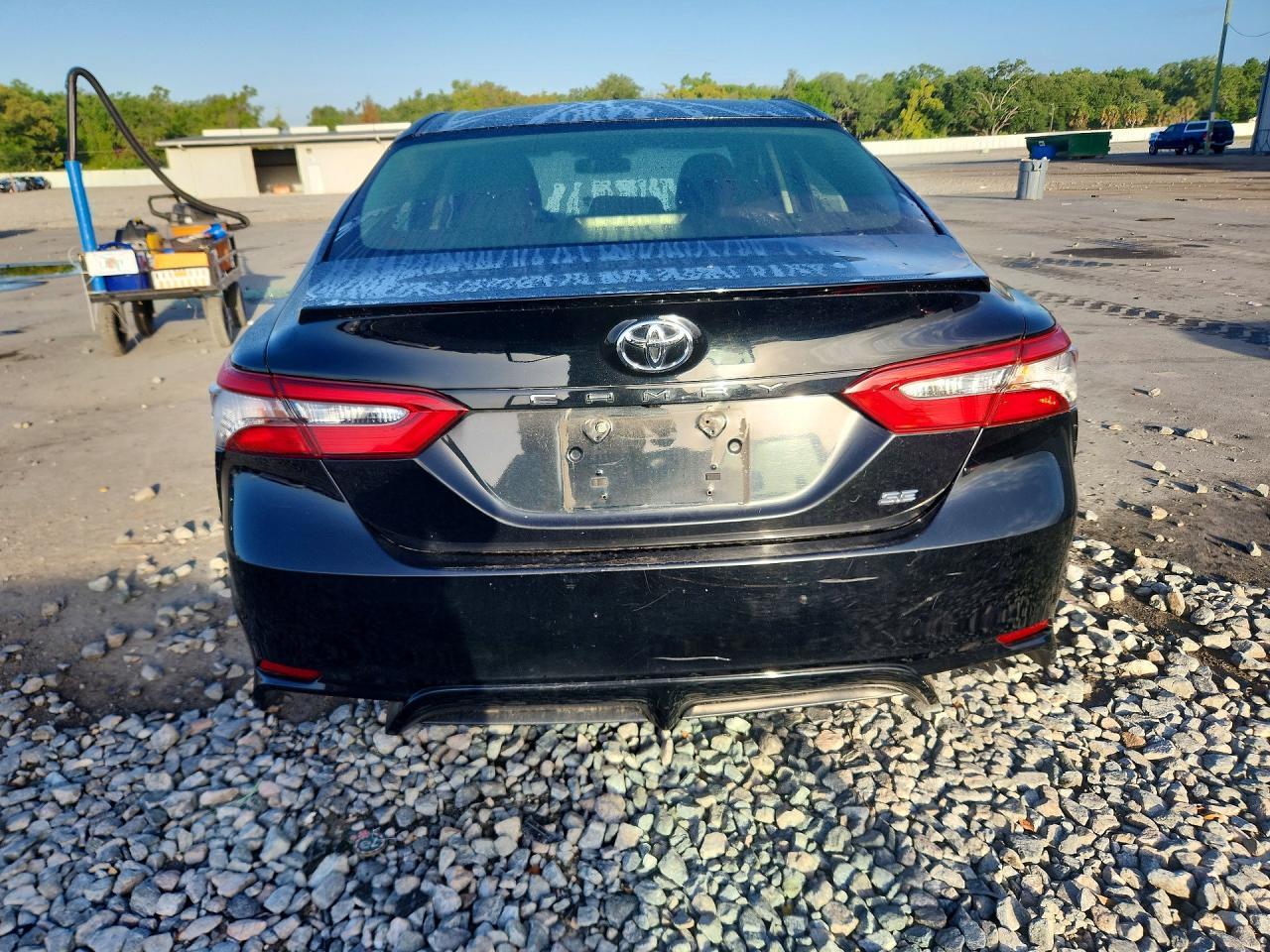 2018 Toyota Camry Se - Фото 6