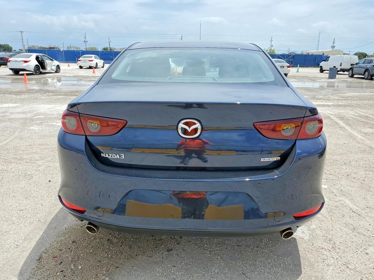 2020 Mazda 3 - Фото 6