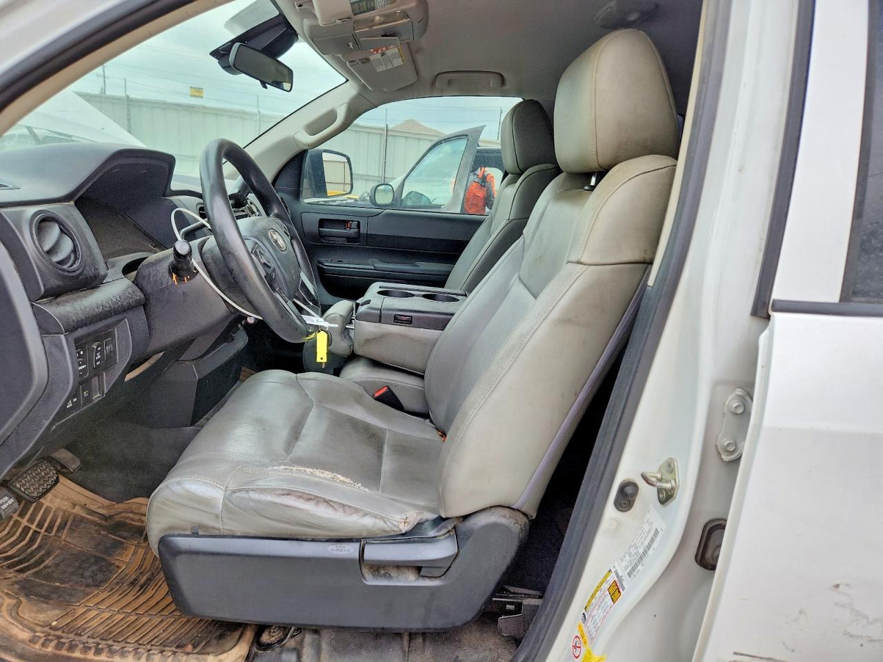 2019 Toyota Tundra Sr - Фото 7