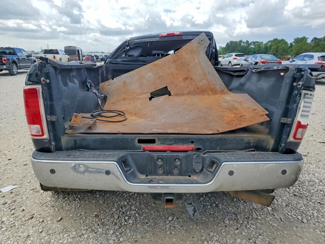 2015 Ram 3500 Laramie - Фото 6