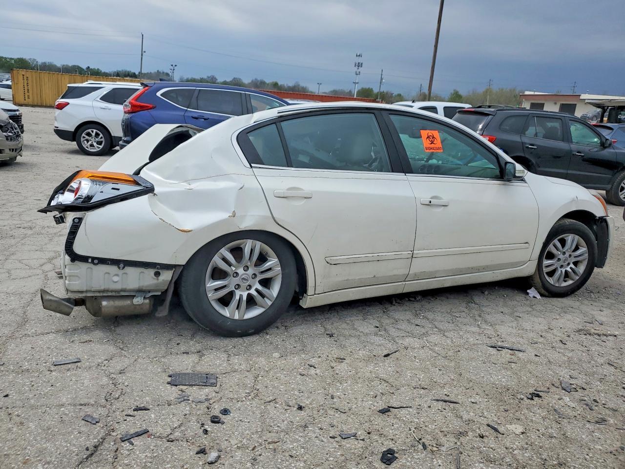 2011 Nissan Altima 2.5 - Фото 3