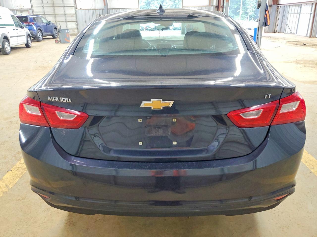 2023 Chevrolet Malibu Lt - Фото 6
