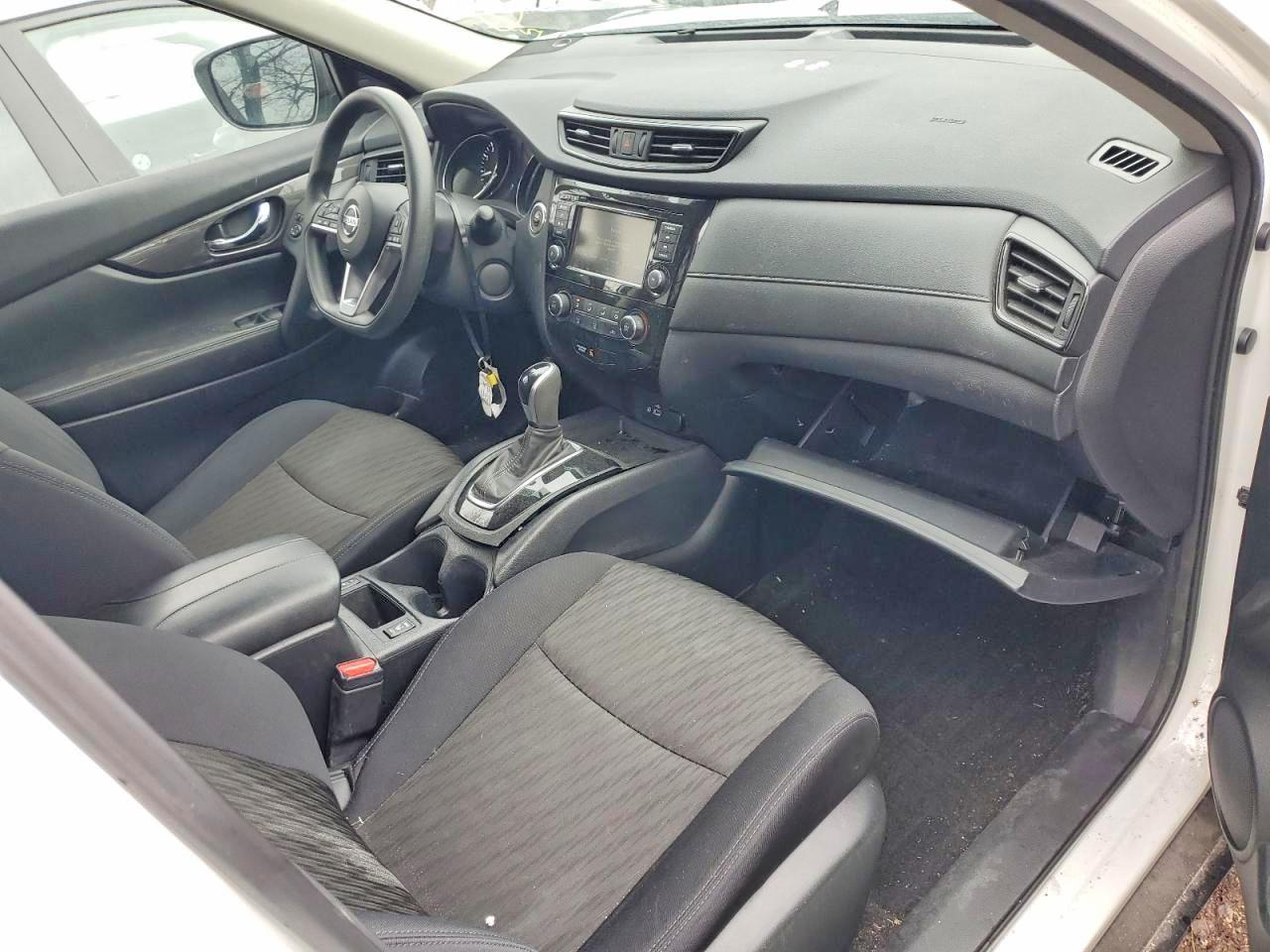 2019 Nissan Rogue S - Фото 5