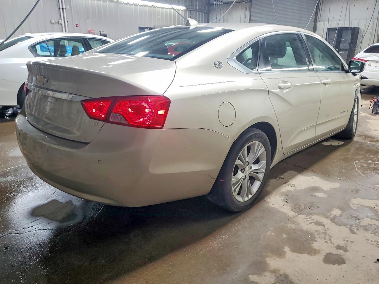 2014 Chevrolet Impala Lt - Image 3