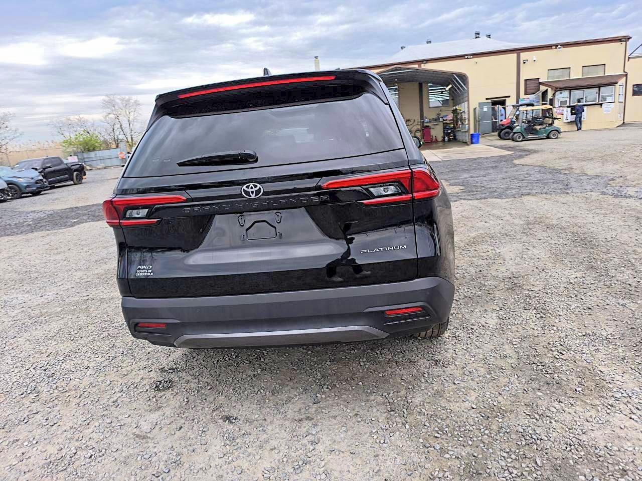 2024 Toyota Grand Highlander Platinum - Фото 6