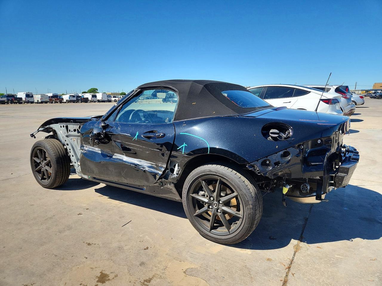 2025 Mazda Mx-5 Miata Sport - Фото 2