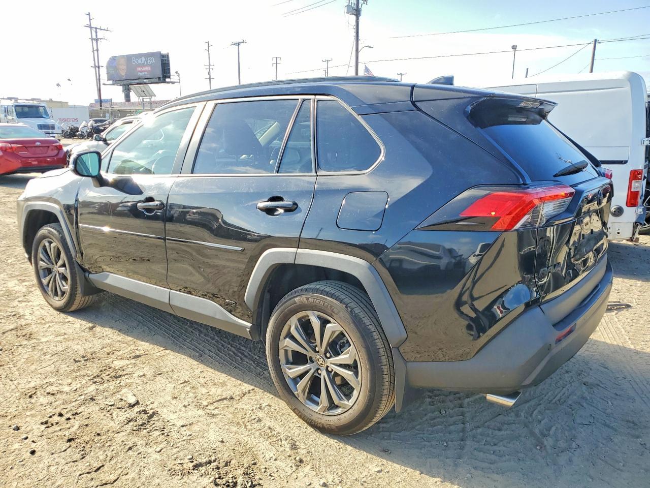 2022 Toyota Rav4 Xle Premium - Фото 2