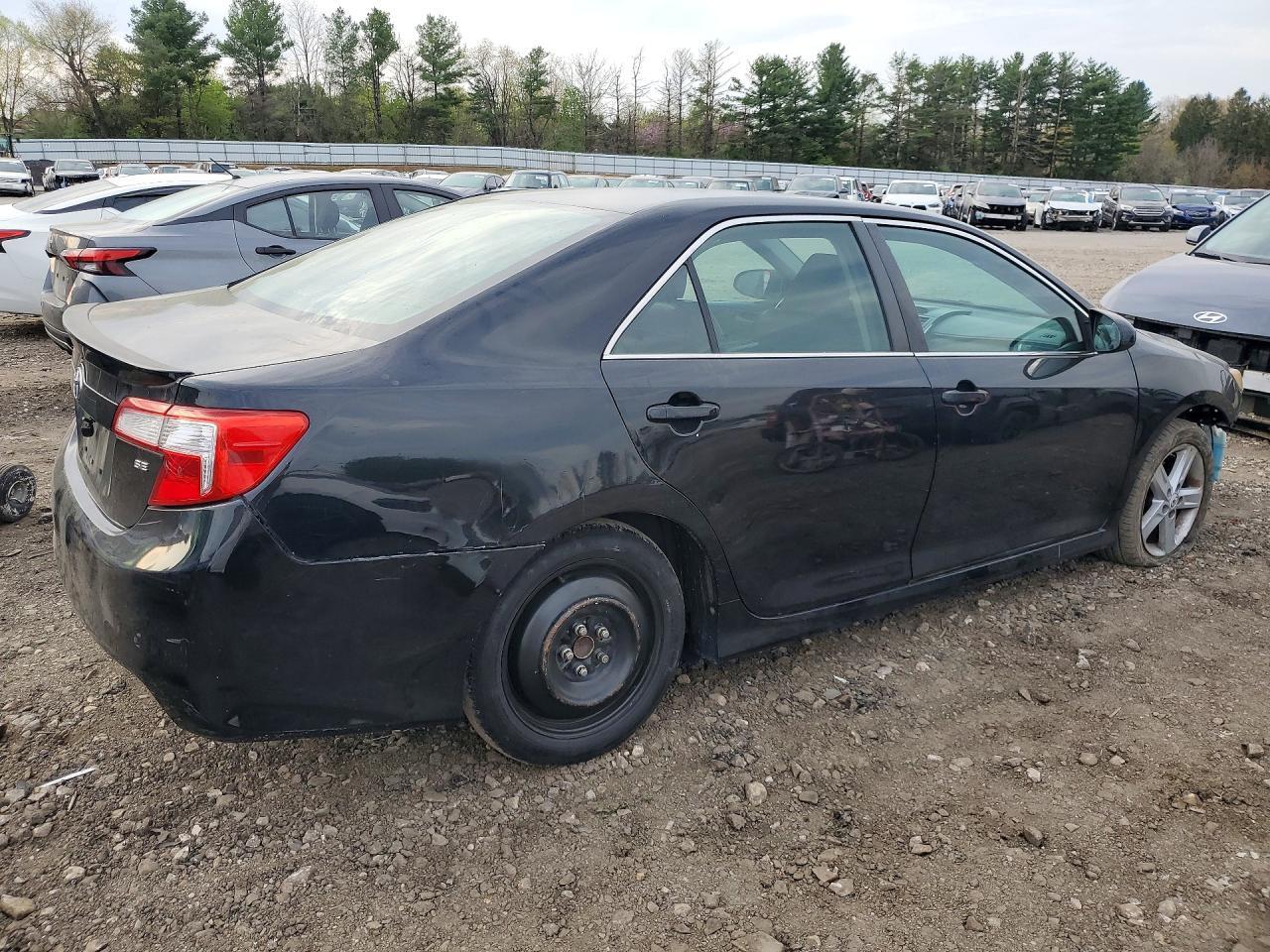 2012 Toyota Camry Se - Фото 3
