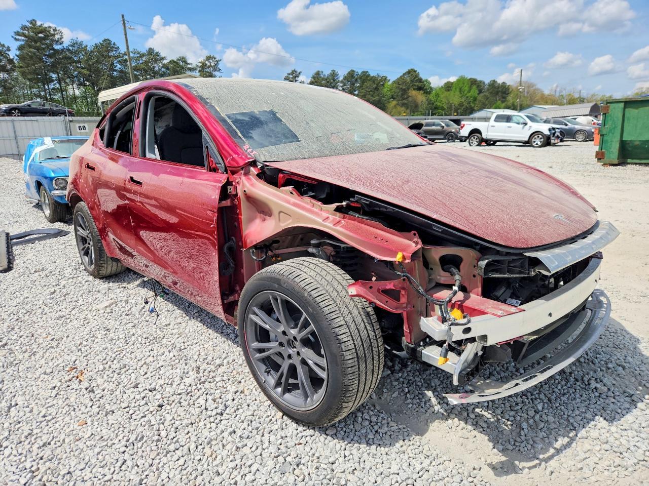 2025 Tesla Model Y - Image 4