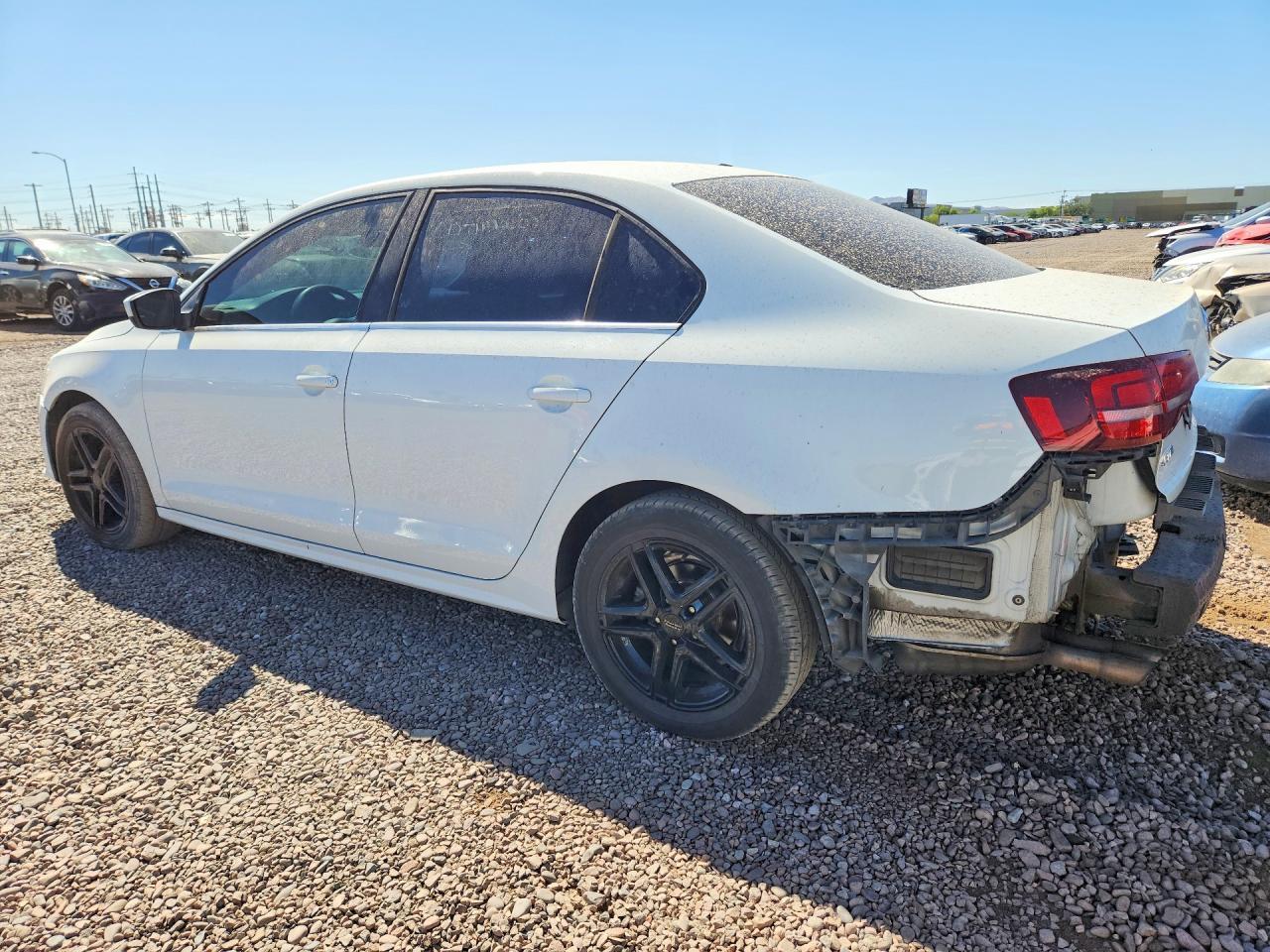 2017 Volkswagen Jetta S - Фото 2