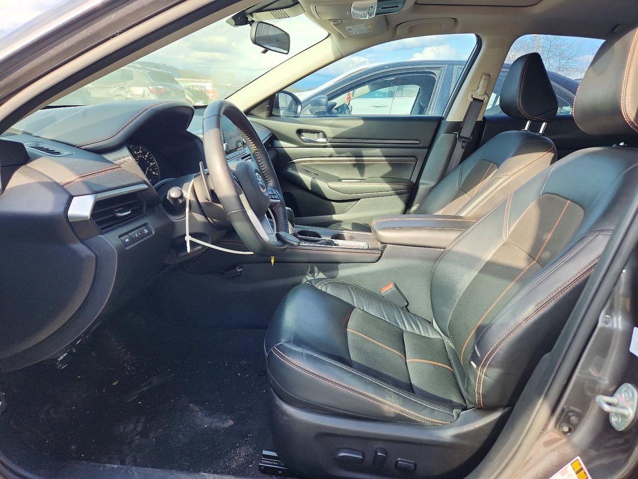 2022 Nissan Altima 2.5 Sr - Фото 7